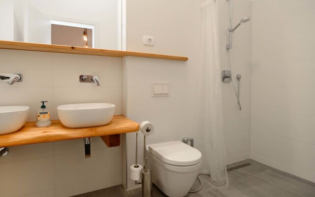 Viva-by the Sea-panorama Penthouse Seget Vranjica