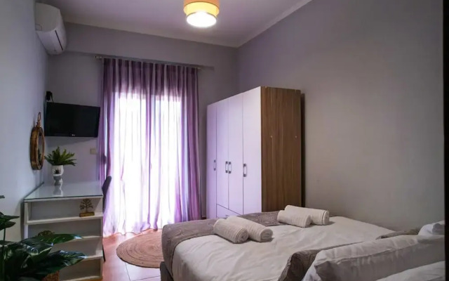 Villa Aitheras With sea Views and Garden