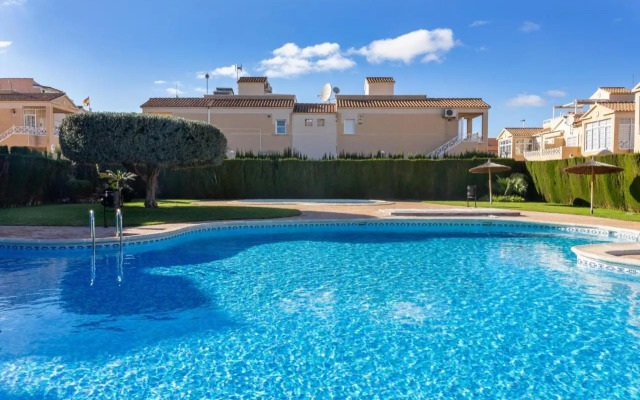 Tara 2 bed Townhouse in Torrevieja