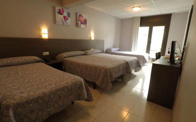 Somriu Hotel City M28