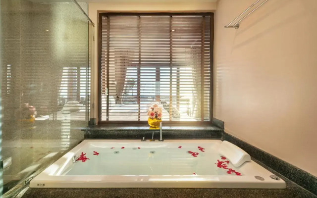 Nirvana  Beach Resort