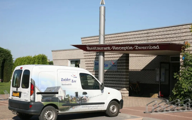 Chic Stay by the Water