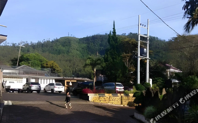 Hotel Nirwana Batu