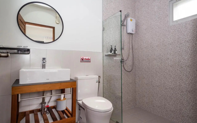 Baan Kamana Guest House