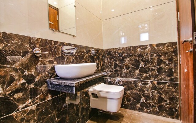 Fabhotel Aryan Grand