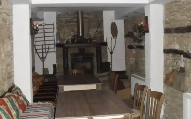 Guest House Kmetovite