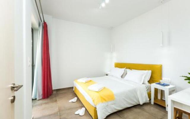 Thea Apartments By Skinos