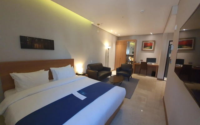 Benikea Yangsan Hotel