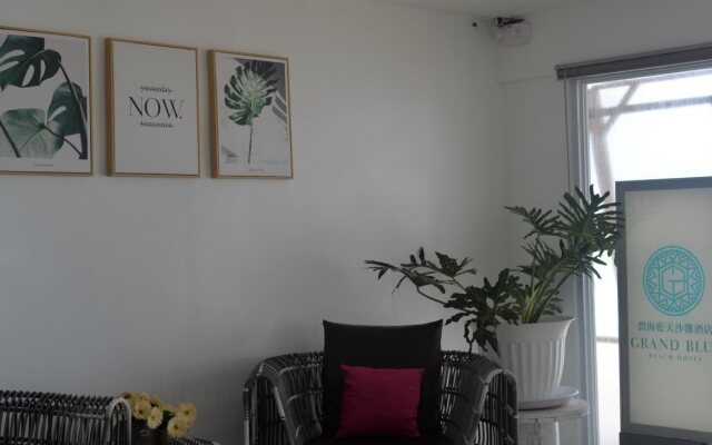 Grand Blue Beach Hotel