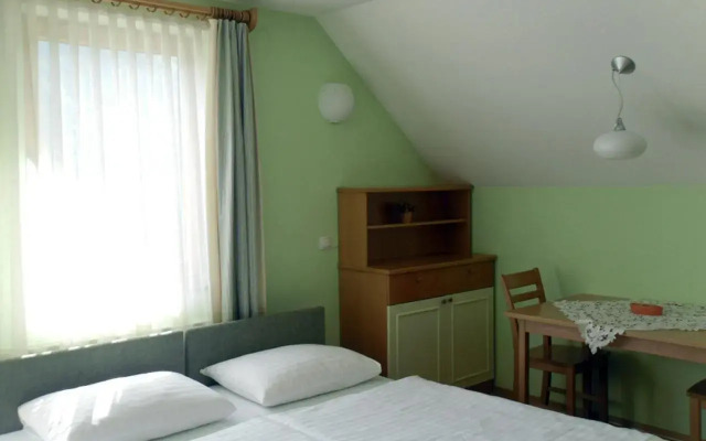 Apartmaji Hribar Pr'Ostank