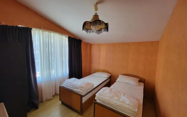 Bakuriani Cozy Cottage