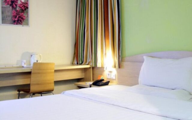 7Days Inn Xi'an West Gate