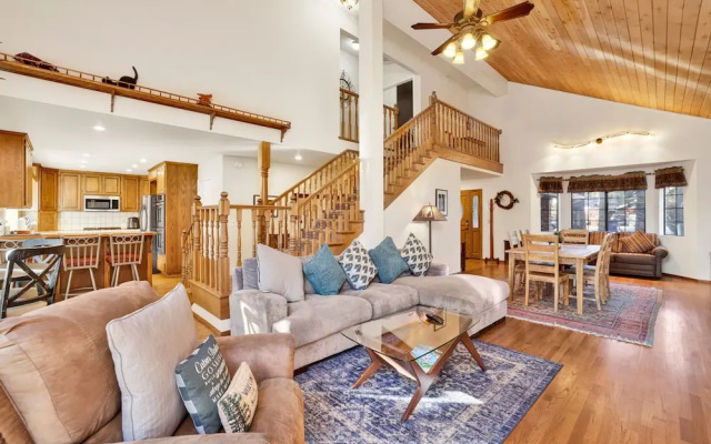 Sacred Stone Retreat #2506