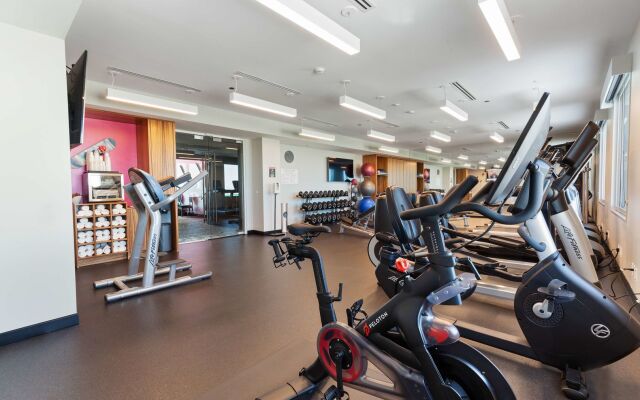 The Rose Hotel Chicago O’Hare, Tapestry Collection by Hilton