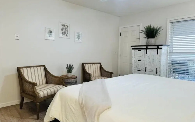 Serene Oceanfront Getaway in Amelia Island - Pet Friendly