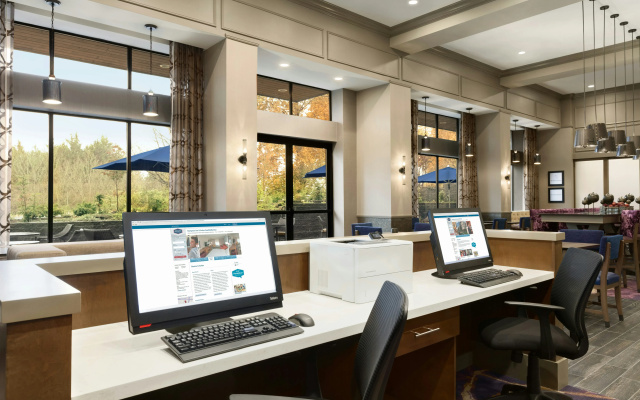 Hampton Inn & Suites Seattle/Renton