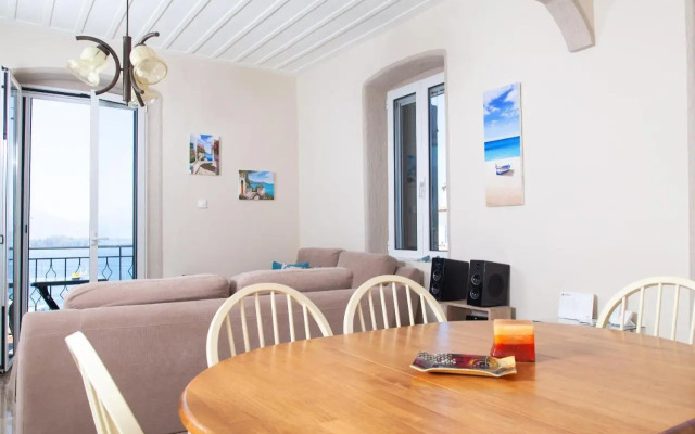 Villa @ Poros