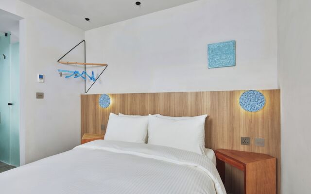 The Blue By Just Inn