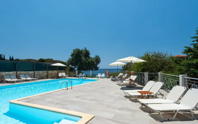 Costa Avithos