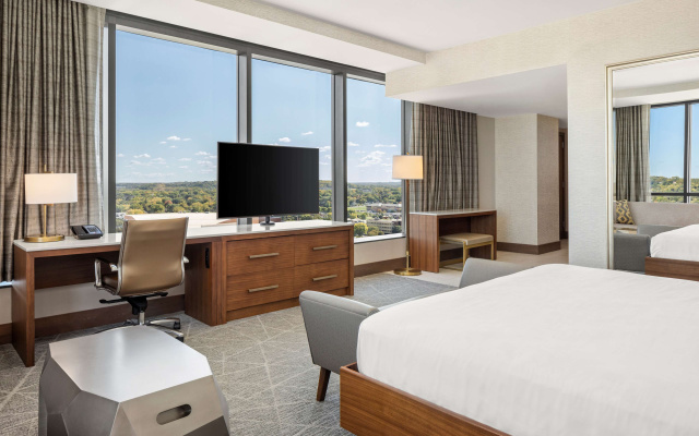 Hilton Rochester Mayo Clinic Area
