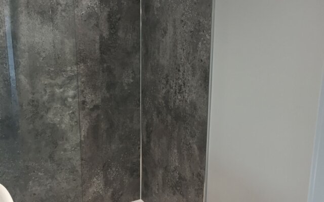 Bluebell Lodge 7 with Hot Tub