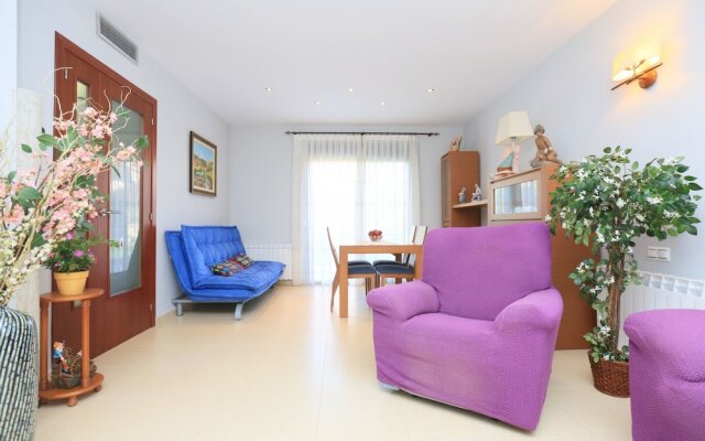 Casa Adosada Para 6 Personas en Cambrils