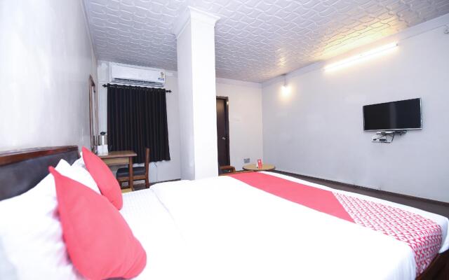 Capital O 27607 Hotel Kartik