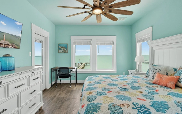 Coastal Vibes Rp230 3 Bedroom Home