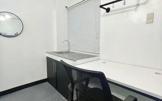 Double One Coliving and Coworking Hostel