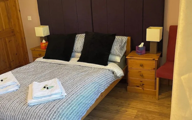 Rooms at the Huntsman Inn