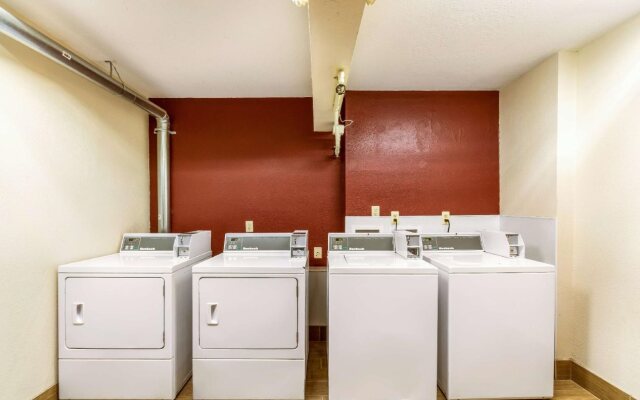 Red Roof Inn Detroit - Plymouth/ Canton