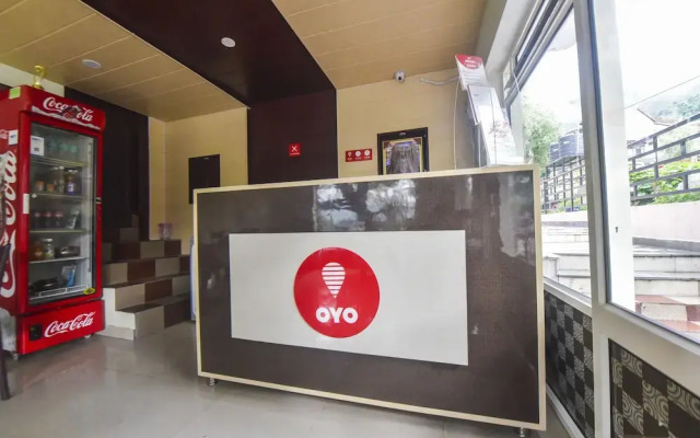 OYO 12411 Woodside Guest House