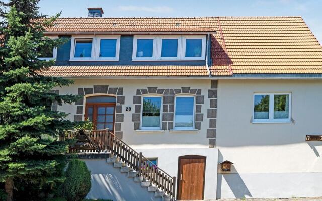 Stylish Apartment in Stormbruch With Garden