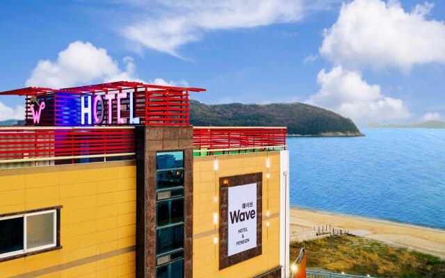 Geojae Wave Hotel and Pension
