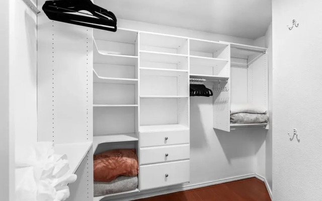Warm Austin 3BR 2Bath Home Pet Friendly
