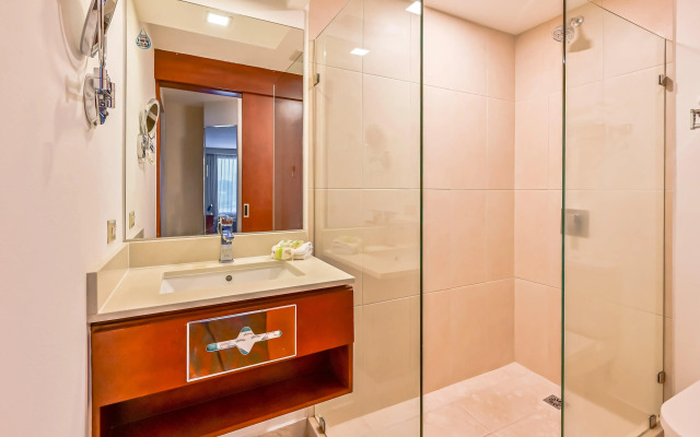 Holiday Inn San Jose La Sabana by IHG