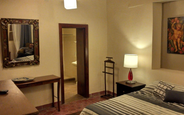 Hotel Viejo Zaguán by Lunian