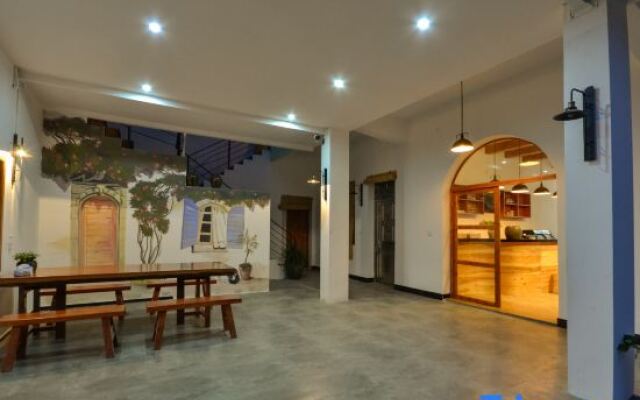 Floral Hotels Time Inn