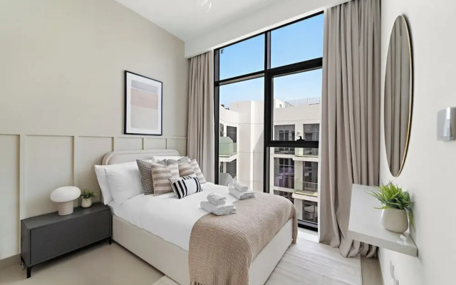 Silkhaus Azizi Gardens