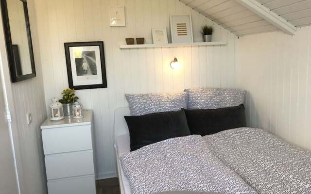Hein Muck Modern Retreat