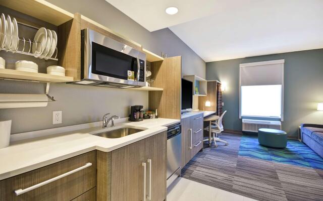 Home2 Suites by Hilton Queensbury Lake George