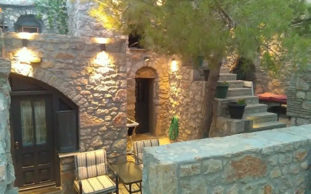 Spitakia Cottages