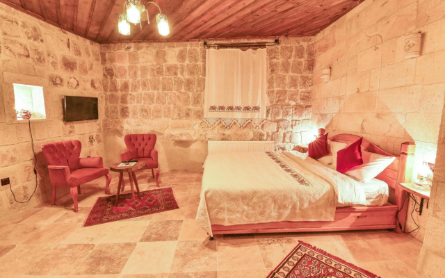 Mosaic Cave Hotel