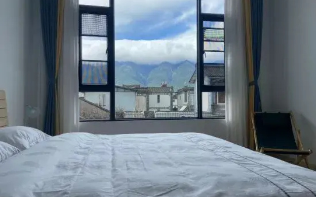 Dali Yimian Mountain View Homestay (Caicun Longqi Wharf Branch)