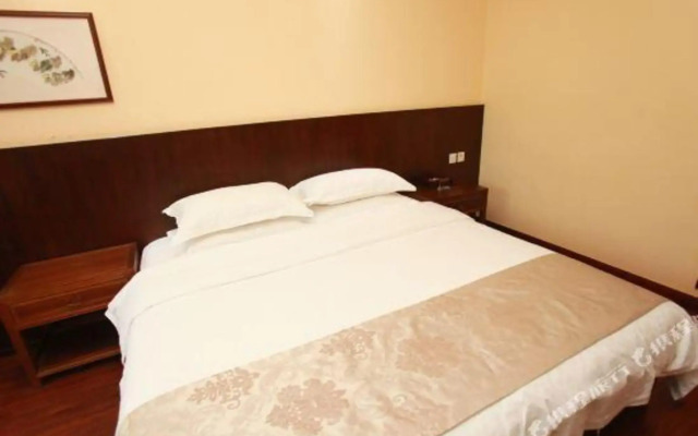 Liujiang Rongyuan Hotel