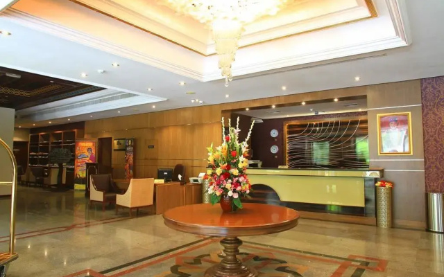 Ramee Guestline Hotel Qurum