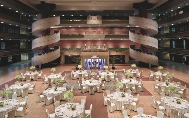 The Portman Ritz-Carlton, Shanghai