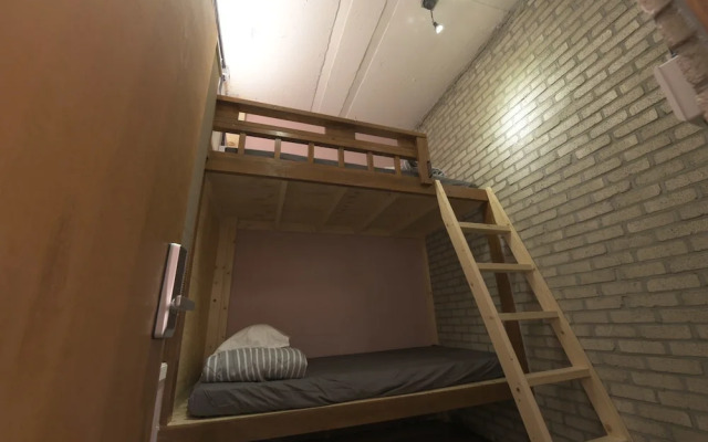 Inno Guesthouse & Bar Hongdae - Hostel