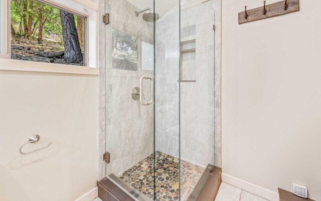 103 - Bow Canyon Escape