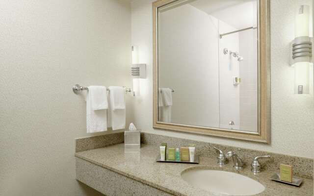 Hilton Boca Raton Suites